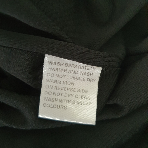 Jay Jay's Dark Floral Dress - Picture 12 of 13